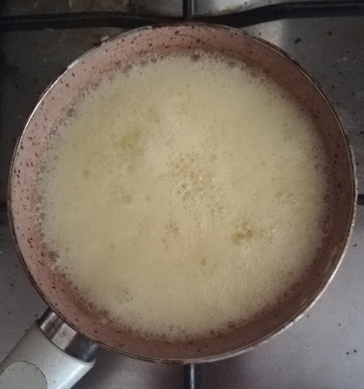 Trabzon Tereyağı 1 Kg | Az Tuzlu Doğal Köy Yayık Tereyağı